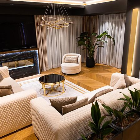 Deluxe Aparthotel Marwell Residence 苏恰瓦 外观 照片