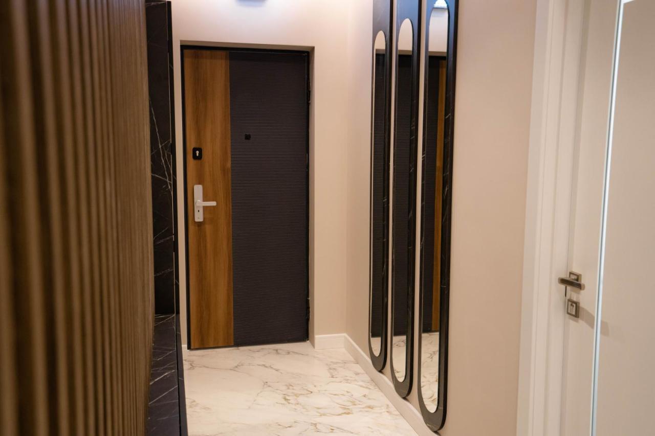 Deluxe Aparthotel Marwell Residence 苏恰瓦 外观 照片