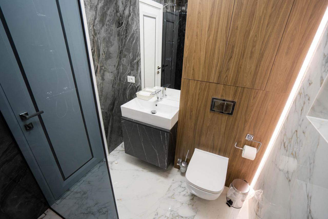 Deluxe Aparthotel Marwell Residence 苏恰瓦 外观 照片