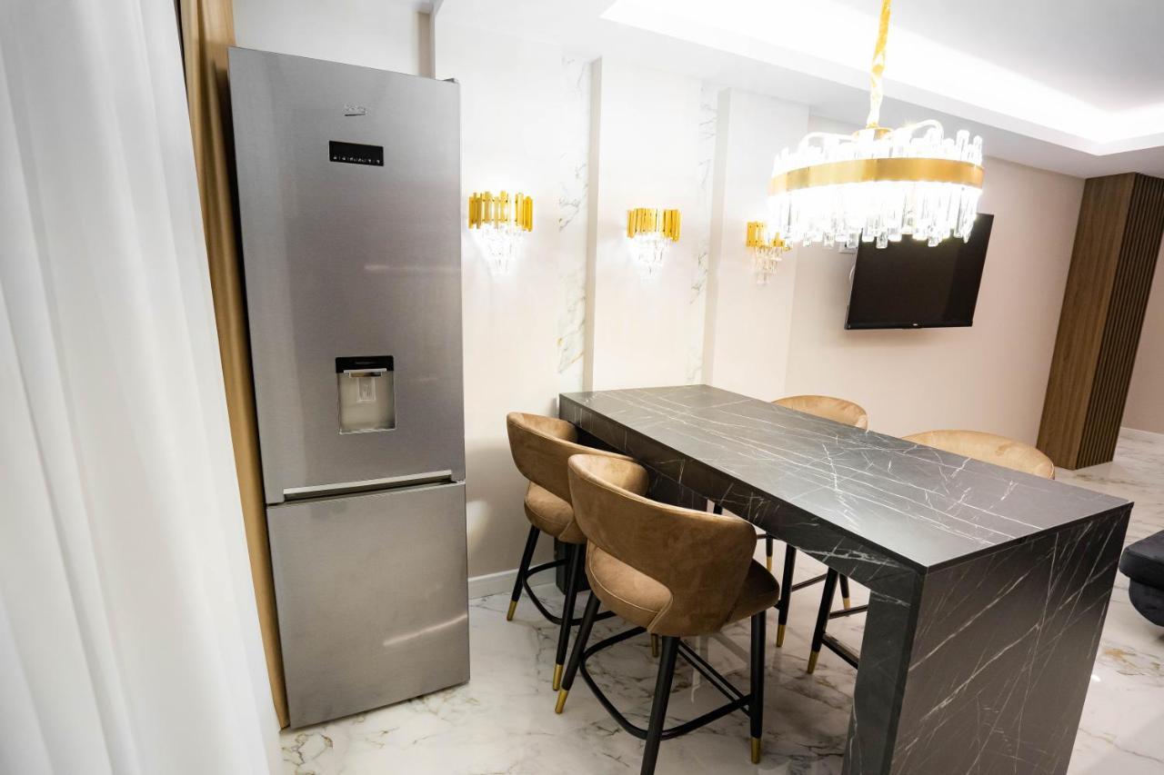 Deluxe Aparthotel Marwell Residence 苏恰瓦 外观 照片