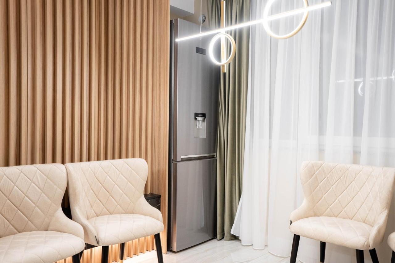 Deluxe Aparthotel Marwell Residence 苏恰瓦 外观 照片