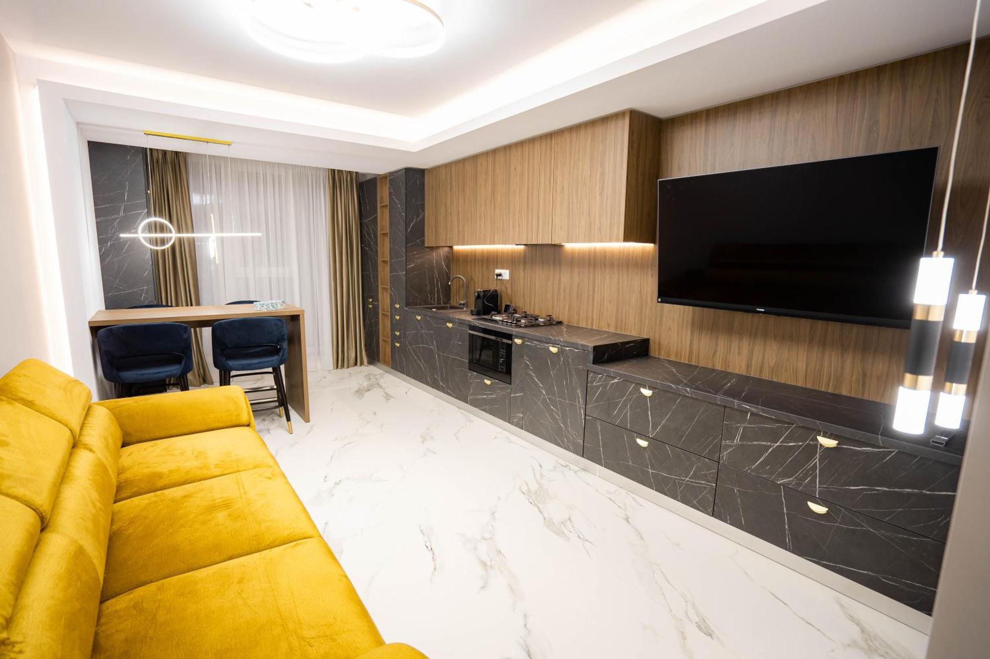 Deluxe Aparthotel Marwell Residence 苏恰瓦 外观 照片